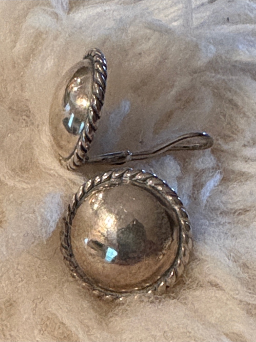 James Avery 925 Sterling Silver Rope-Edge Dome Clip On Earrings Classic Glam